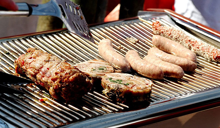 Outside Catering, Cinders BBQ’s